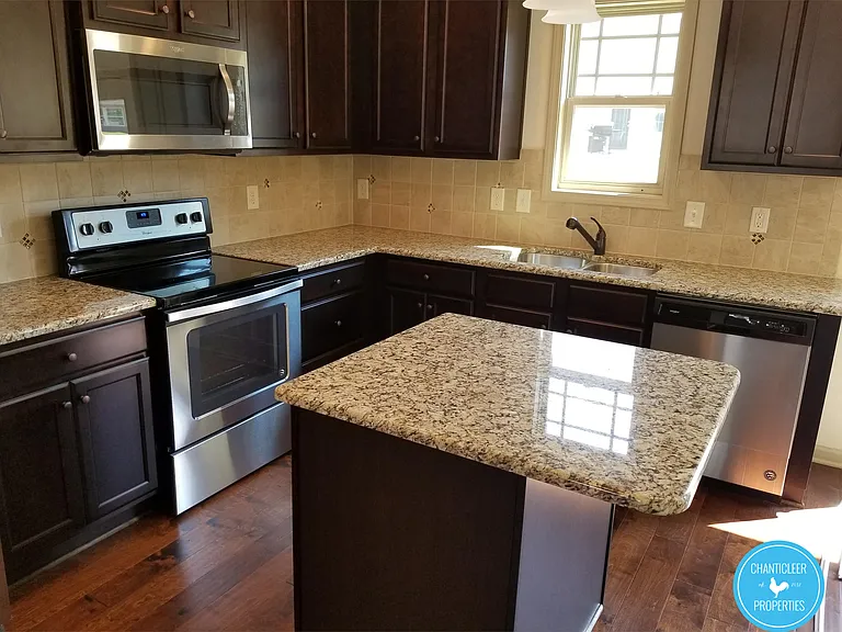 152 McDowell Pkwy — Photo 5
