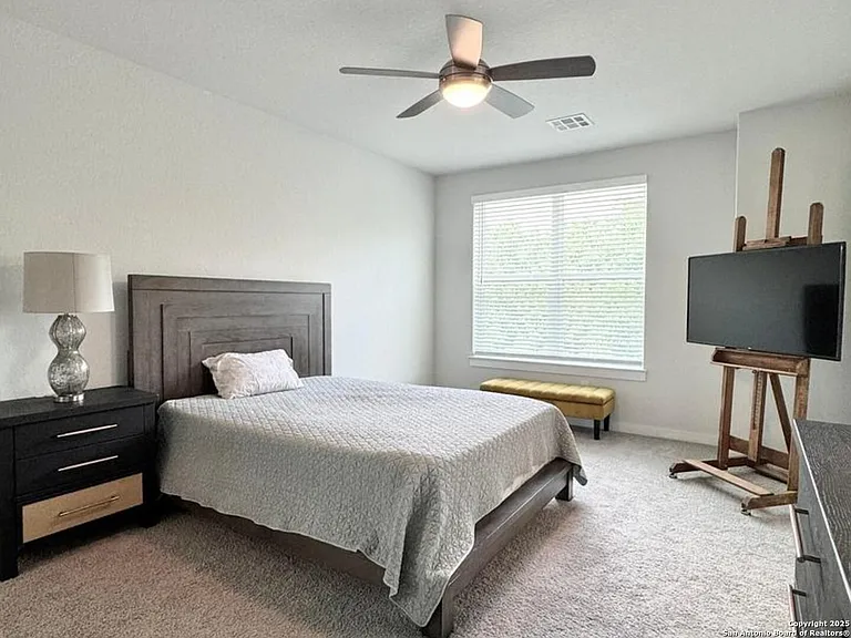 5843 Whitby Rd #13 — Photo 9