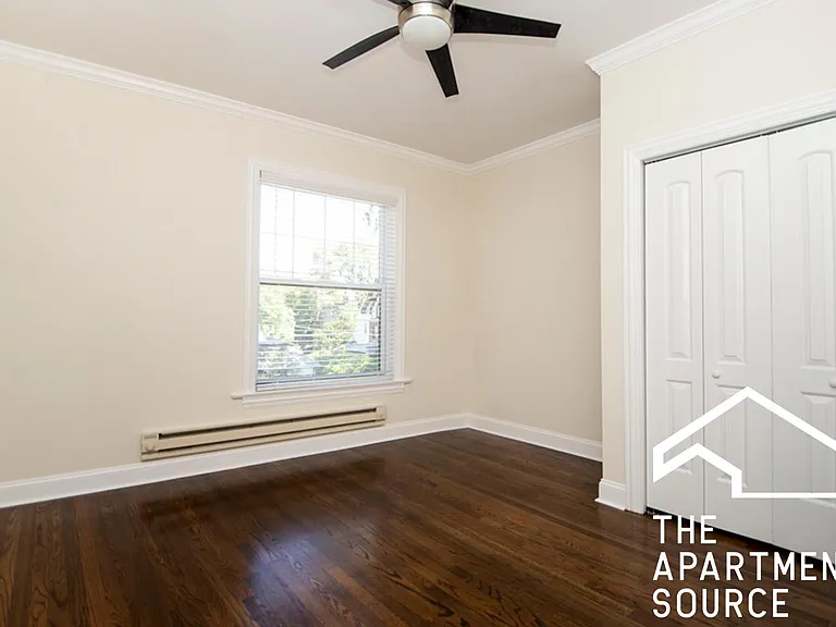 312 Lee St #2 — Photo 5