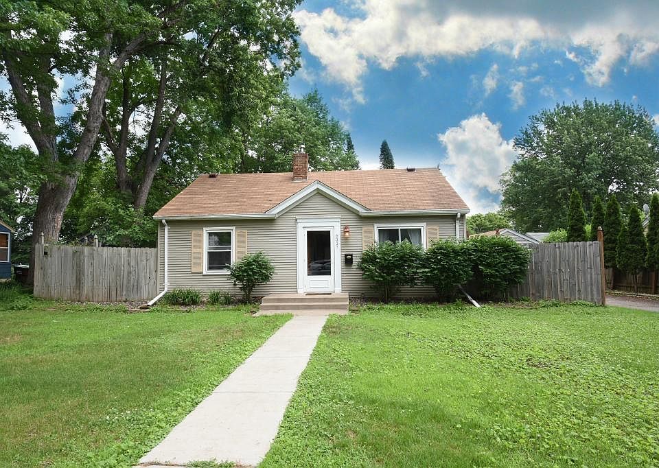 1st image of 6337 Blaisdell Ave