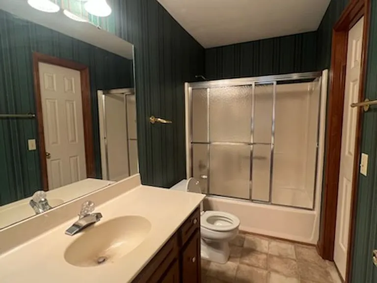 417 N Ebenezer Rd — Photo 9