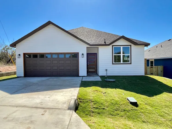 5903 Barkridge Dr, Granbury, TX 76048