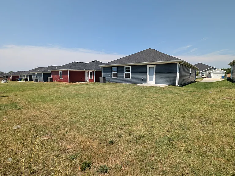 720 Short Leaf Ln — Photo 22