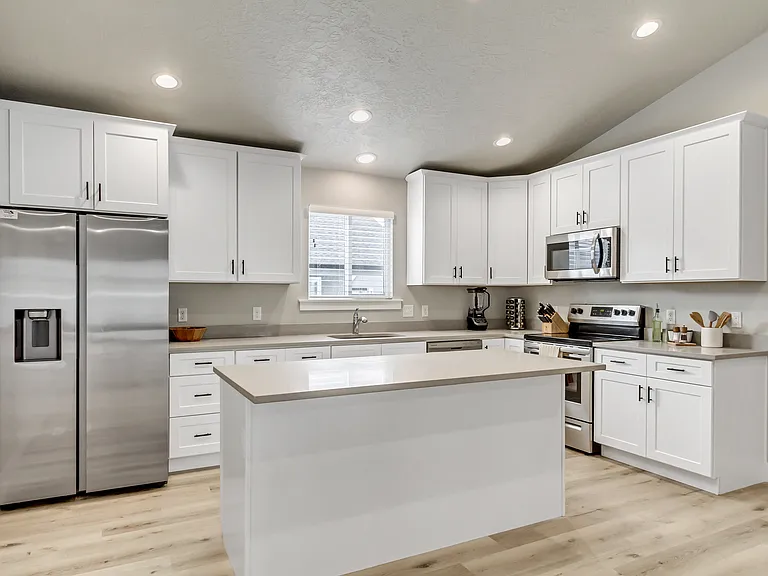 2299 E Woodbury Ln — Photo 21