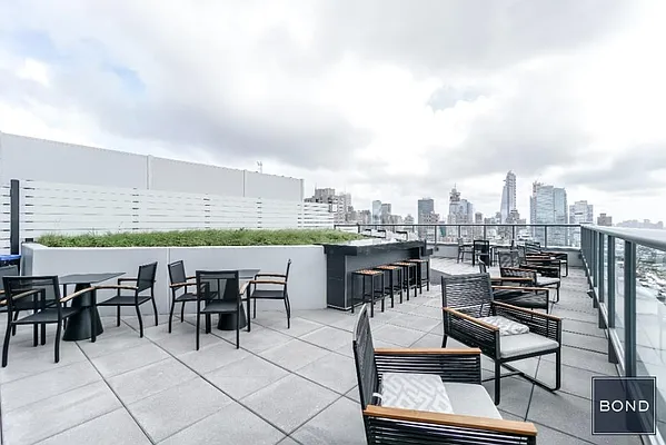 Rented by Bond New York | media 14