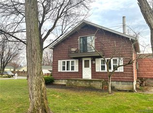6643 Lake Shore Rd, Derby, NY 14047