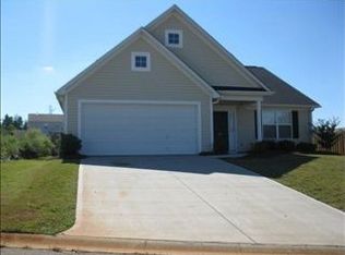 675 Branch View Dr, Boiling Springs, SC 29316