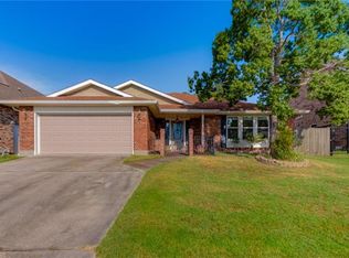 109 Columbia Pl, Slidell, LA 70458