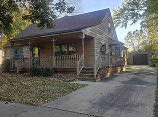 1508 Salzer St, Charles City, IA 50616