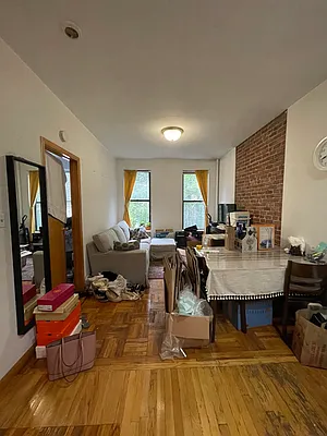 Rented by REAL New York | media 28