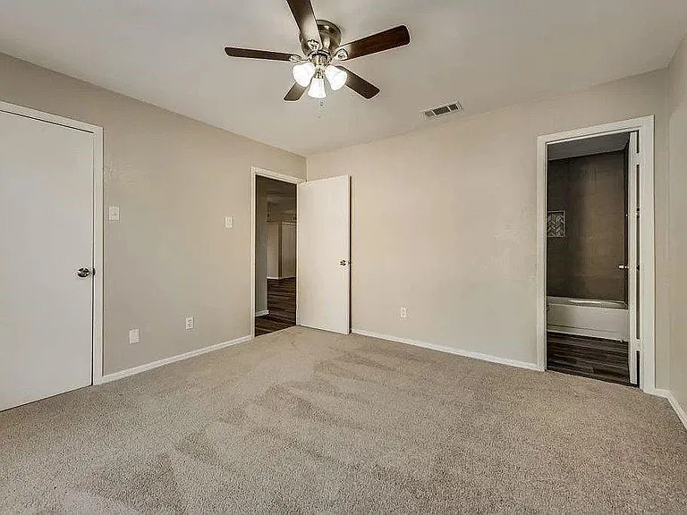 8110 Skillman St #2032F — Photo 13