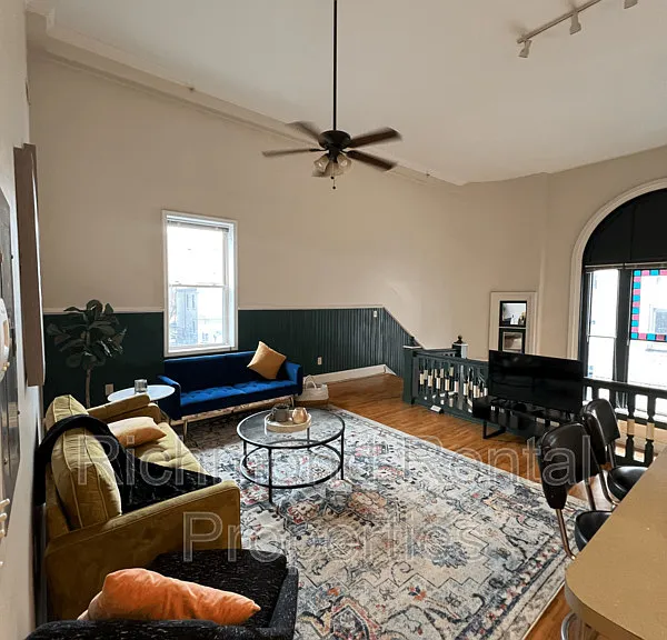 11 E Broad St #5 — Photo 18