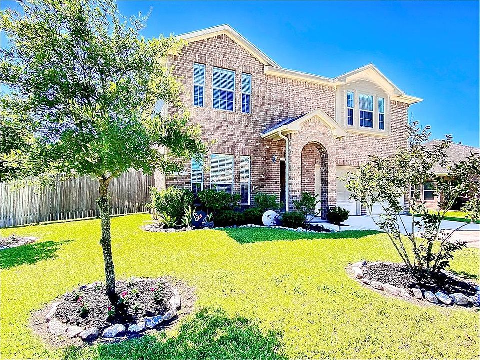 1st image of 28911 Hidden Cove Dr