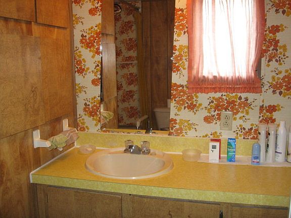 5th image of 1937 Claremont Ave Lot 225