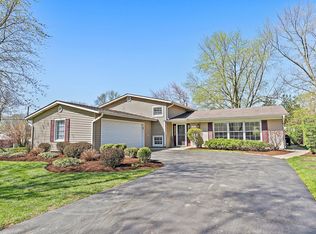 7768 Kensington Ln, Hanover Park, IL