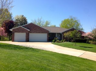 3558 Betrus Dr, Springfield, IL 62707