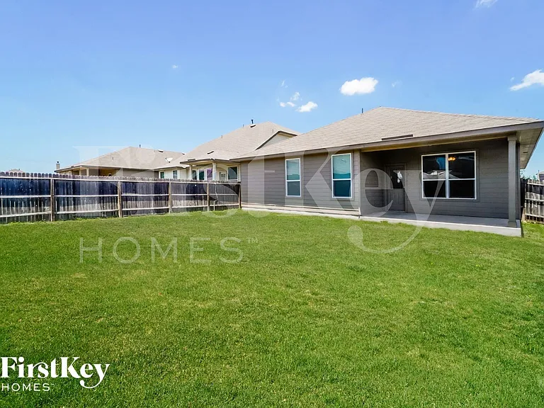 13426 Frio Parke — Photo 15