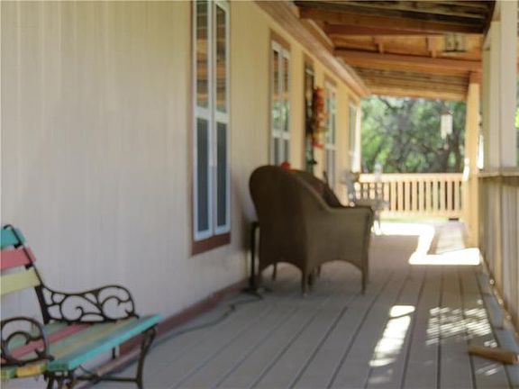 2nd image of 1481 Dan Moody St