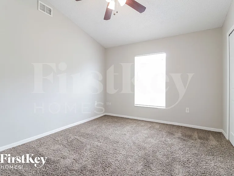 6564 Viewpoint Ct — Photo 10