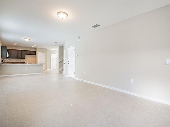 4th image of 3003 N Thelma St