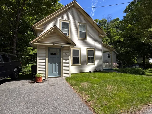 34 Kelsea Ave, Center Harbor, NH 03226