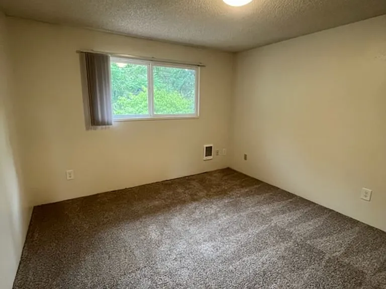 360 S Locust St #350 — Photo 9