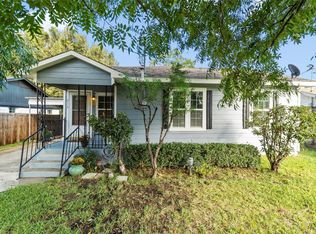 2114 Aggie Dr, Grand Prairie, TX 75051