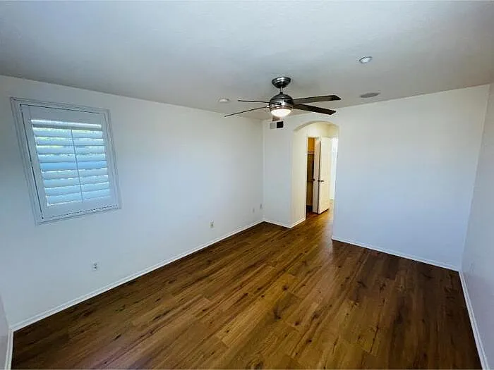 4012 Backshore Ct #1 — Photo 32