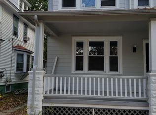 36 Ridgeway St, Mount Holly, NJ 08060