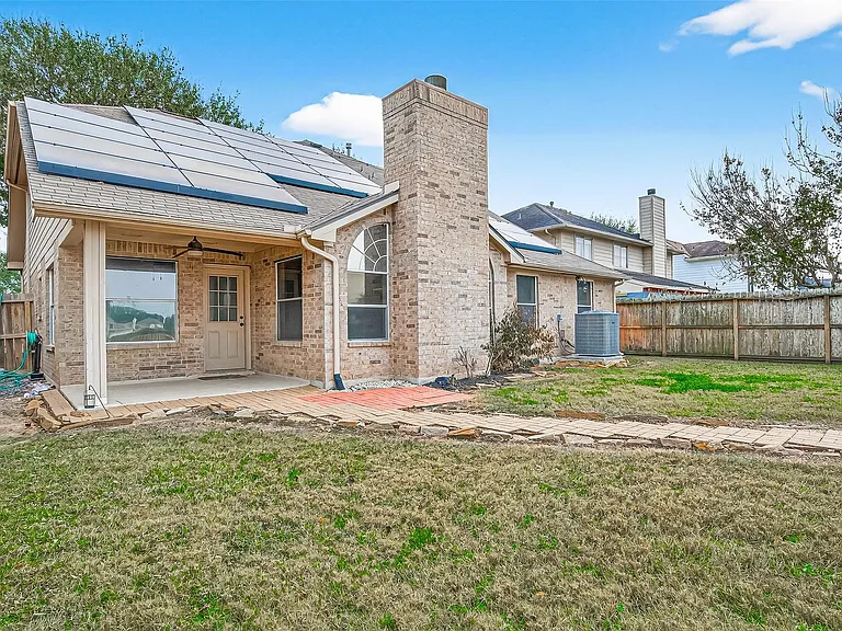 23035 Canal Rd — Photo 49