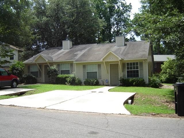 1st image of 2341 Claremont Ln #B