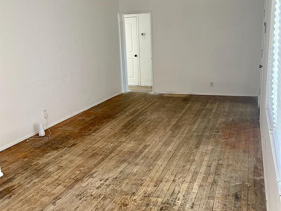 5th image of 316 S Liggett St