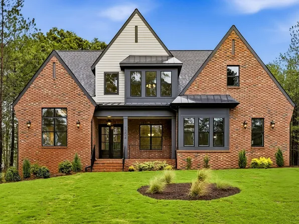 1204 Red Cedar Ct, Youngsville, NC 27596