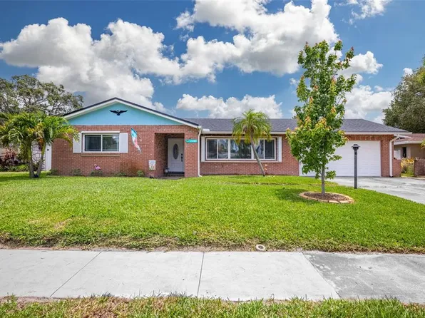 13296 88TH AVENUE N, SEMINOLE, FL 33776