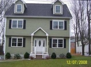 14 Friend St, Waltham, MA 02453
