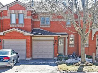 901 Caribou Valley Cir, Newmarket, ON L3X 1W9