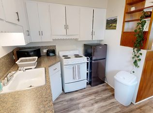 2210 Hazel Ave NE #B, Salem, OR 97301