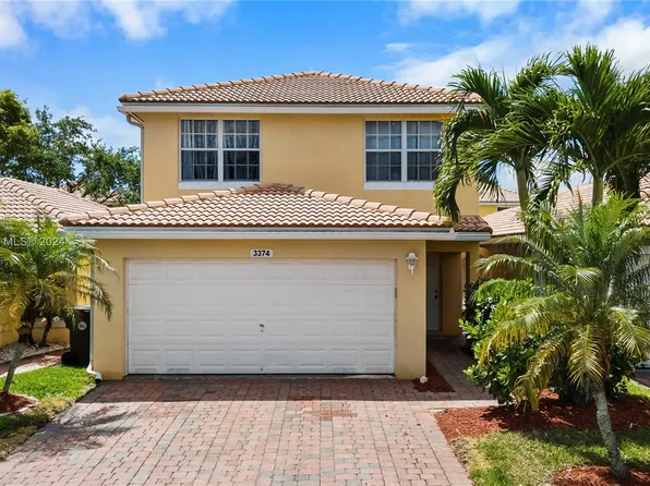 3374 Commodore Ct, West Palm Beach, FL 33411