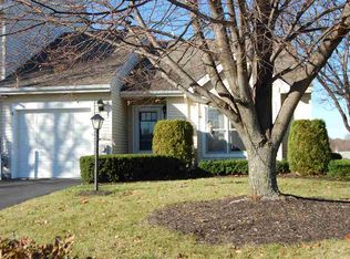 16 Justine Ct, Rensselaer, NY 12144