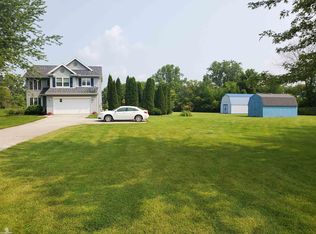 9268 Hill Rd, Goodells, MI 48027