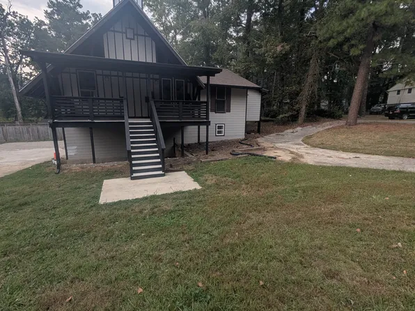 714 Robert E Lee Pkwy, Jonesboro, GA 30238