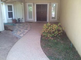 9471 Queen Oak Ct, Elk Grove, CA 95624