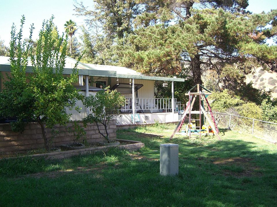 Front (No children's toys any longer)