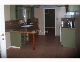 2nd image of 7191 Hinson St