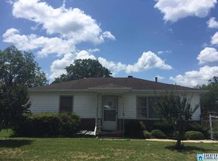 5924 Watters Dr, Bessemer, AL 35023