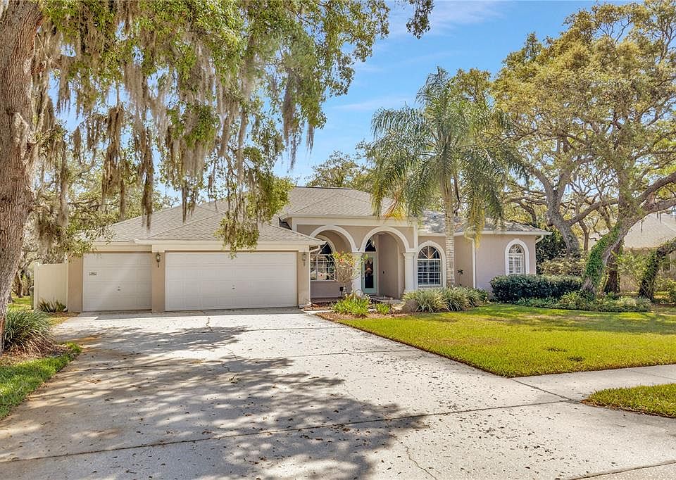 18700 Autumn Lake Blvd, Hudson, FL 34667 MLS U8203356 Zillow