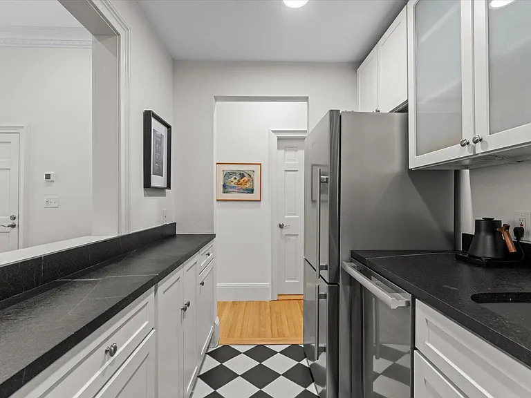 76 Waltham St #2 — Photo 10