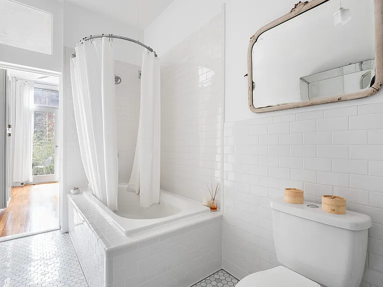 80 India St #2 — Photo 11
