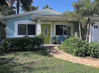 690 101st Ave N, Naples, FL 34108