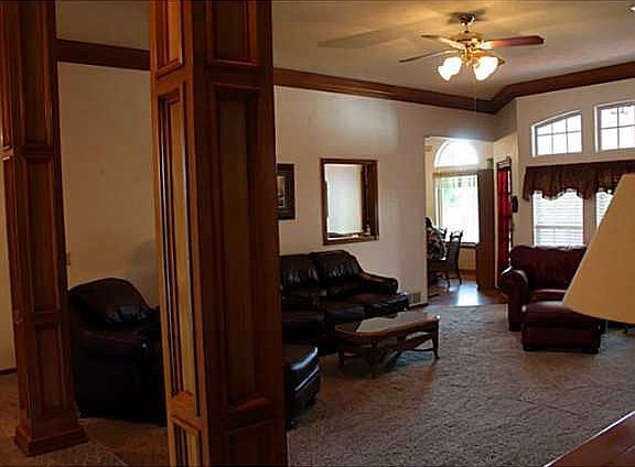 3rd image of 3129 SW 124th St